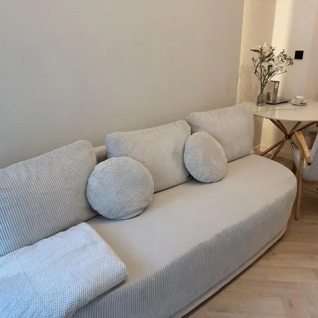 Cashmere Centrum Parking Czysta 4 * 브로츠와프